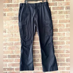Galls Navy Flat front  Cargo Pants with Stretch Waist Size 36